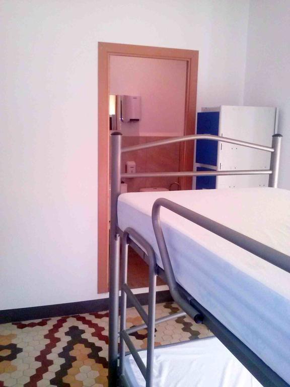Albergue Internacional De Teruel City Backpackers Номер фото