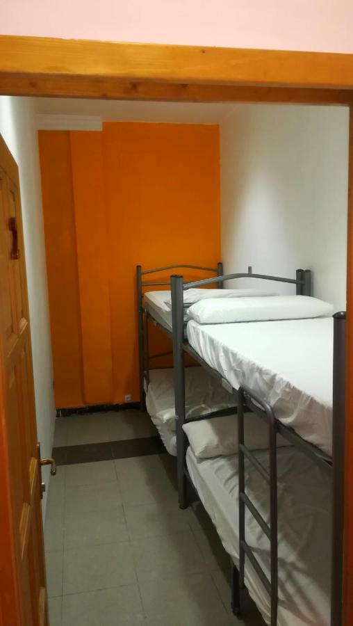 Albergue Internacional De Teruel City Backpackers Экстерьер фото