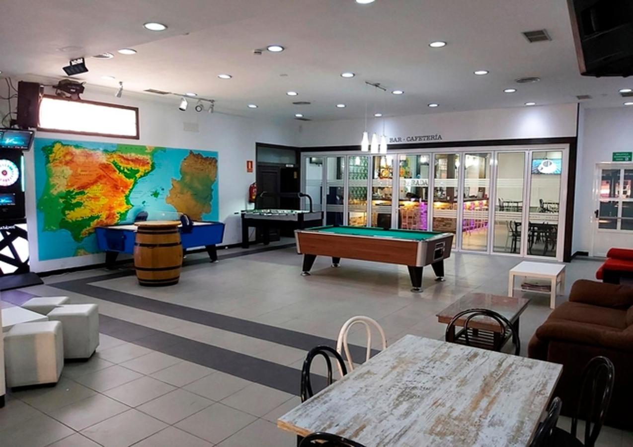 Albergue Internacional De Teruel City Backpackers Экстерьер фото